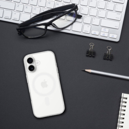 Akrylové puzdro MagSafe pre iPhone 17 - transparentné